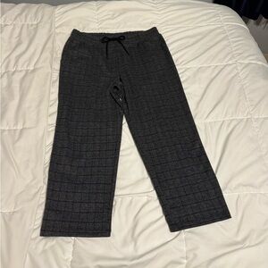 a new day; high waisted, pull on knit pants, ankle length size large in grey